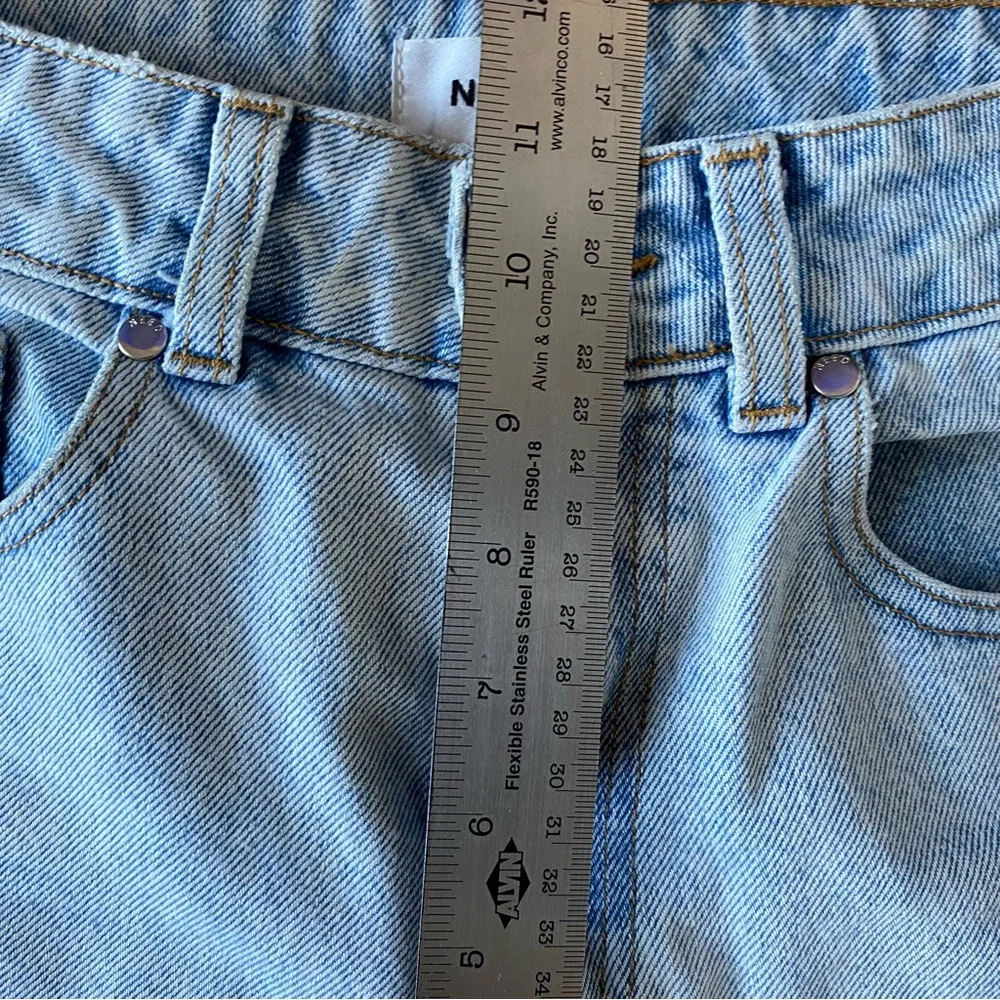 NEED Supply Straight Leg High Rise Jeans Size 27 Light Wash Denim Made in USA - Picture 6 of 10